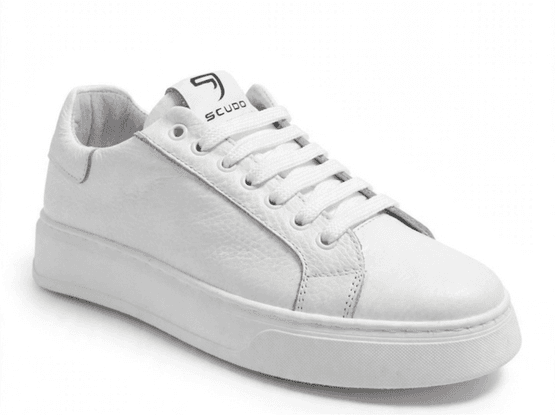 Sneakers in Pelle Bottalata